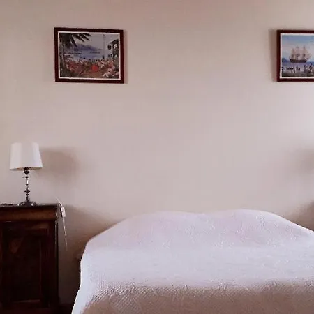 Bed & Breakfast Maison Bidegain Berria Ispoure