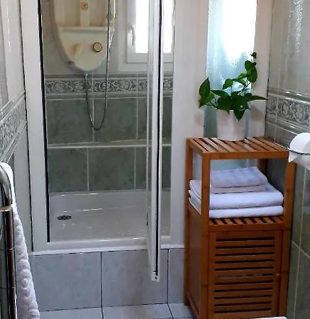 Bed & Breakfast Maison Bidegain Berria 3*