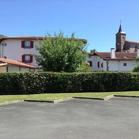 Bed & Breakfast Maison Bidegain Berria